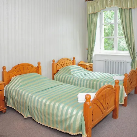 Hotel Nauksenu Muiza *