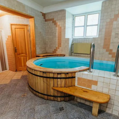 Nauksenu Muiza Hotel Naukseni